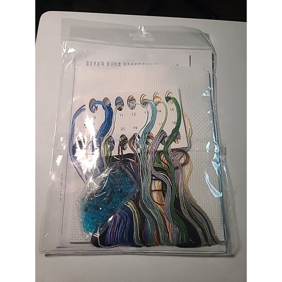 NEW Every Dream is a Vision of Home Dream Catcher Cross Stitch Kit 9x12 - Picture 4 of 4